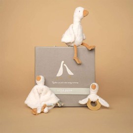 Little Dutch 8515 Gift Set 3 Pieces (Comforter Towel, Grasping Toy, Soft Toy) - Little Goose/Little Goose