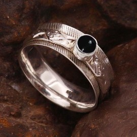 JEWELSTREZORO Cabochon-Schwarzer Onyx Edelstein-für Herren und Damen,Geschenkartikel, 925er-Sterling Silber Band Ring Schmuck TSR371BY_21 (67 (21.3))