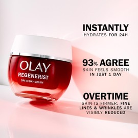 Olay Regenerist Day Cream & Retinol Night Bundle: Day Face Cream SPF30 50ml and Retinol 24 Night Cream 50ml