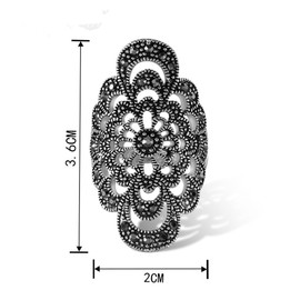 Ajojewel Vintage Big Hollow Flower Rings For Women Black Rhinestone Finger Jewelry (Black, 7)