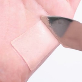Global On Makeup Mini Stainless Steel Double-Sided Tip Spatula with Pouch