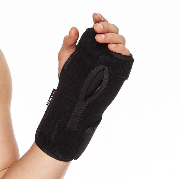 Night Sleep Wrist Support Brace by BraceUP for Men and Women - Lightweight Splint with Cushioned Pads for Pregnancy Carpal Tunnel, Hand Support, and Tendonitis Arthritis Pain Relief