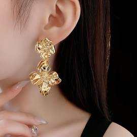 Gold Flower Earrings for Women Gold Plated Statement Spring Earrings Chunky Flower Stud Earring Jewelry Gifts for Women