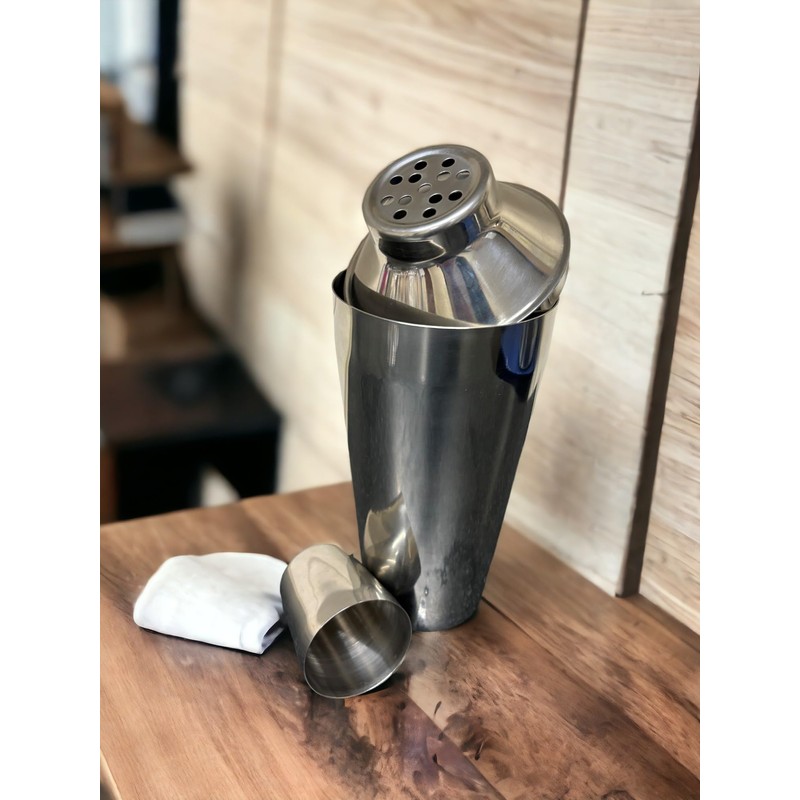 Premium Manhattan Cocktail Shaker with Strainer Stainless Steel 28oz 25cm