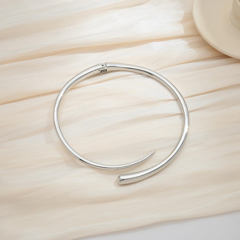 WOWORAMA Silver Chunky Cuff Choker Necklace for Women Teardrop Collar