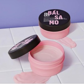Natura Faces Bálsamo Desmaquillante, 45 g, Hipoalergénico, con Vitamina E, Negro y Rosa