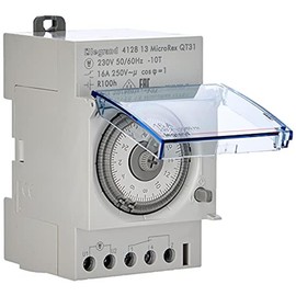 Legrand Micro Rex QT31 412813 Analogue Daily Timer Switch for Installing in a Distributor 3 Module Widths