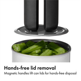 OXO Good Grips Lock & Go Can Opener, Manual Can Opener with Locking Arms and Easy-Release Button, Handheld Kitchen Gadget, Compact Kitchen Utensil for Everyday Use