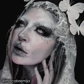 Mehron Makeup CreamBlend Stick | Face Paint, Body Paint, & Foundation Cream Makeup | Perfect for Halloween .75 oz (21 g) (Butterfly Ivory)