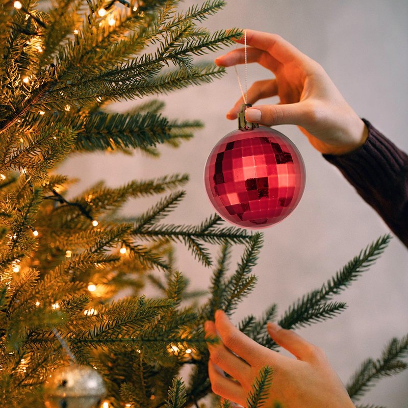 44 Pcs Christmas Tree Baubles White and Red Christmas Tree