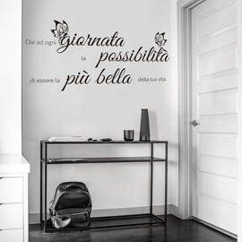 decalmile Wandtattoo Sprüche und Zitate Dai ad ogni giornata la possibilita Schmetterling Wandsticker Schwarz Wandaufklebe Wohnzimmer Schlafzimmer Wanddeko