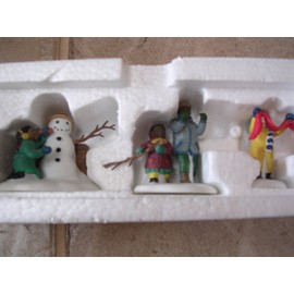 Dept 56 Christmas in the CityPlaying in the Snow (55565)