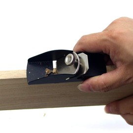 Mini Trimming Planer, Hand Planer, DIY Model Making Tool Woodworking Pocket Plane Hand Adjustable for Woodworking/Trimming/Wood Planing, Surface Smoothing(Black)