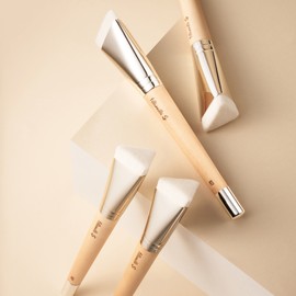 Fillimilli S Smooth Skin Filter Foundation Brush 827 - Fillimilli S Smooth Skin Filter Foundation Brush 827