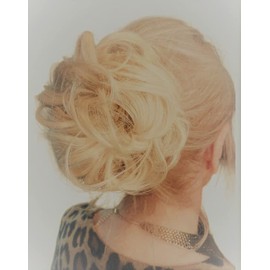 Messy Bun Clip for Women Girls Hair, Tousled Up Do Hair Piece Buns, Synthetic Clip In Hair Pieces, Ponytail Claw Clip Fake Messy Bun Scrunchie, Blonde, Brown (Lightest Warm Blonde)