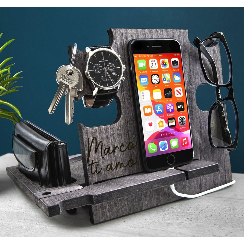 Docking Station personalisiert – Geschenk für Männer zum Hochzeitstag –