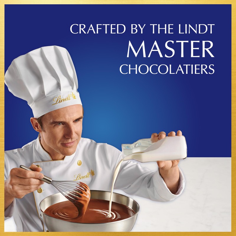 Lindt CLASSIC RECIPE Hazelnut Milk Chocolate Bar, Milk Chocolate Candy,