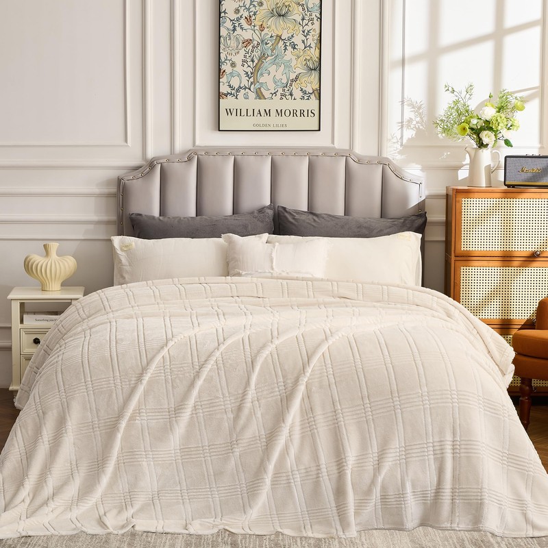 KORBLISS Oversized Blanket 120x120 Inches, Giant Huge Jacquaed Plaid Blanket