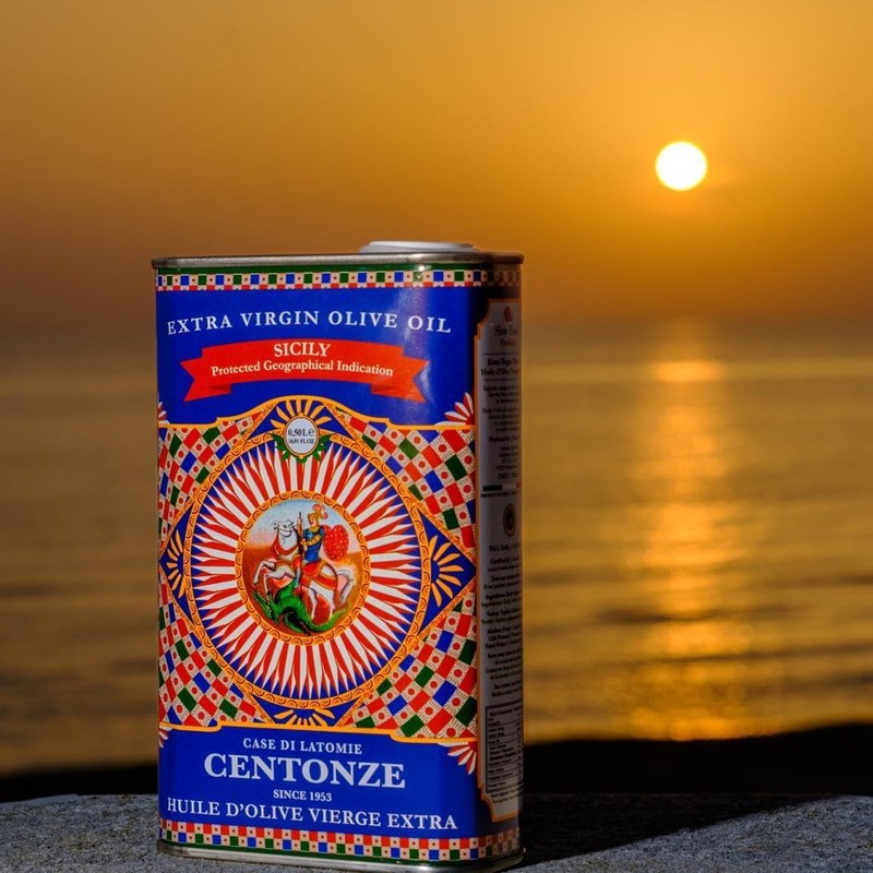 IGP Sicilia Extra Virgin Olive Oil in Iconico Tin 500ml