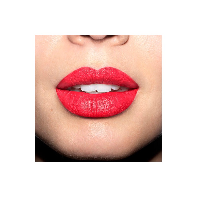 Revlon Super Lustrous Lipstick The Luscious Mattes 007 On Fire