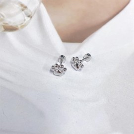 Cute 20g Paw Dog Cat Print Screw Flat Back Small Stud Earrings for Women Simple Stainless Steel Animal Little Studs Fashion Jewelry (Silvery)