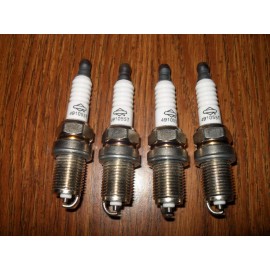 Briggs and Stratton (4) New OEM Spark Plug Briggs and Stratton 491055 T 491055  491055 Lot
