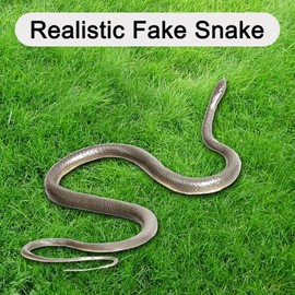 Snake Prank with String Clip - Realistic Fake Snake Toys, Clip on Snake Prank That Chase People, Snake on A String Prank, Lifelike Snake is Following or Prank Props Scary Gag Party Joke Decoration