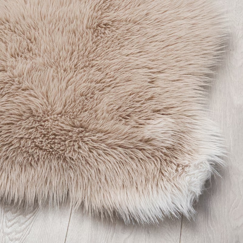 Ikea SIDOREMSA Rug Throw Super Soft Faux Fur Animal Light