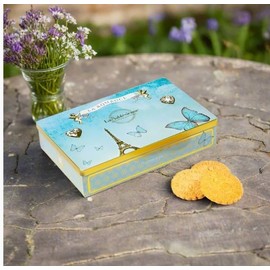 La Sablésienne, La Romance French Petit Tin of Butter Shortbread Cookies with Salted Butter Caramel Chips, 150g (5.29 oz)