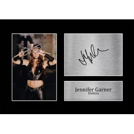 HWC Trading A4 Jennifer Garner Daredevil Elektra Gifts Printed Signed Autograph Picture for TV Show Fans - A4