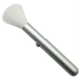 [Made in Japan] Slide Cheek Brush (SS-03SI)