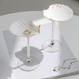 Handmade Pink Shell Conch Cup Martini Glasses Cocktail Party Unique Cocktail Cup Hollow Handle Filled Rhinestone Goblet,Seashell Martini Glass, Unique Shell-Shaped Design champagne glass (1)