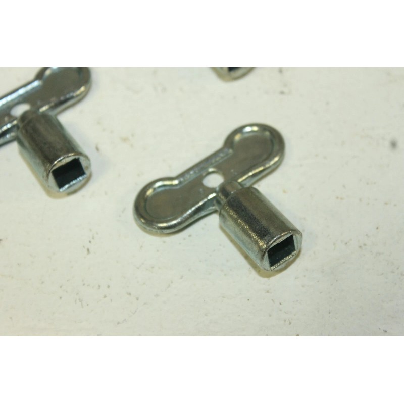 Woodford Water Spigot Faucet 3/8" Keys set of 5 for