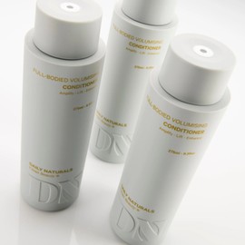 Daily Naturals Clean Beauty Full-Bodied Volumising Conditioner 275ml