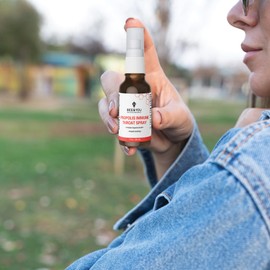 BEE&YOU Propolis and Probiotic Throat Spray with Ginger, Immune Support, Digestive Health, Antioxidants, Keto, Paleo, Gluten-Free, 1 Fl oz