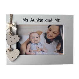 Handcrafted My Auntie and Me White Photo Frame Gift, 6x4 Inches Landscape, with Wooden Cream Hanging Hearts Auntie Birthday Gift