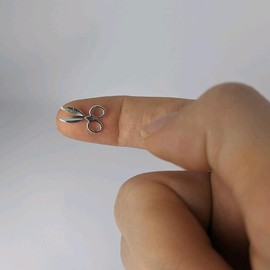 1 Piece Miniature Metal Scissors - Color: Silver