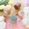 Caja de anillos de terciopelo hexagonal de 2 ranuras para