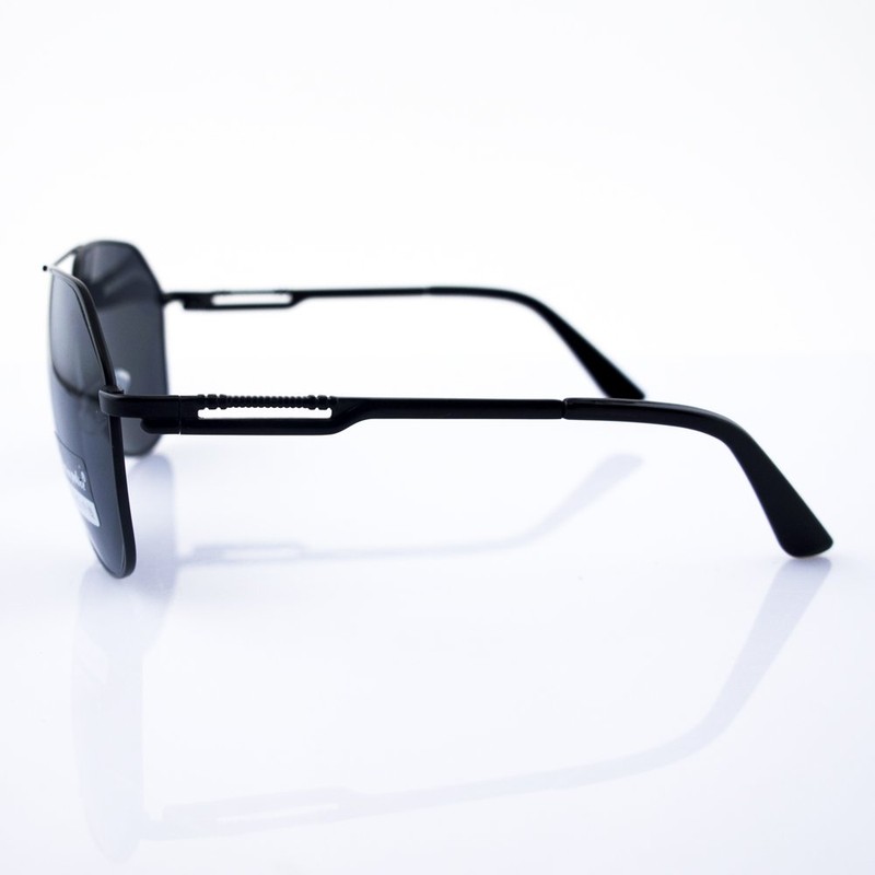 Stylish 8135 Aviator Sunglasses in a Dark Grey Picture Frame