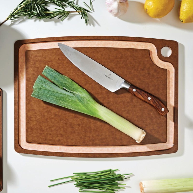 Epicurean Gourmet Series Cutting Board, 17.5-Inch by 13-Inch, Nutmeg/Natural