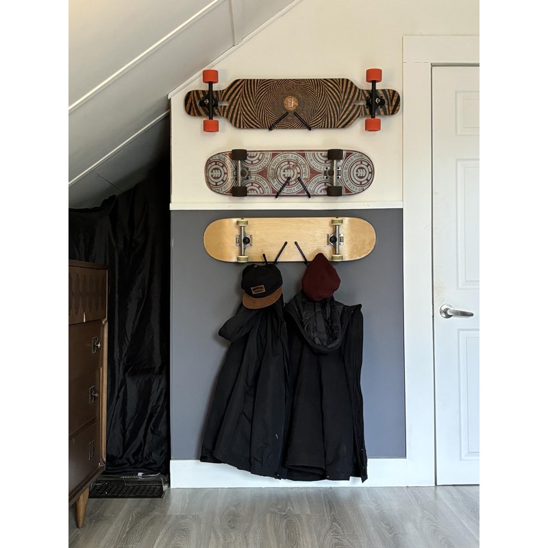 Pmsanzay 2 Pack Universal Skateboard Wall Mount Rack. Horizontally/Vertically Wall