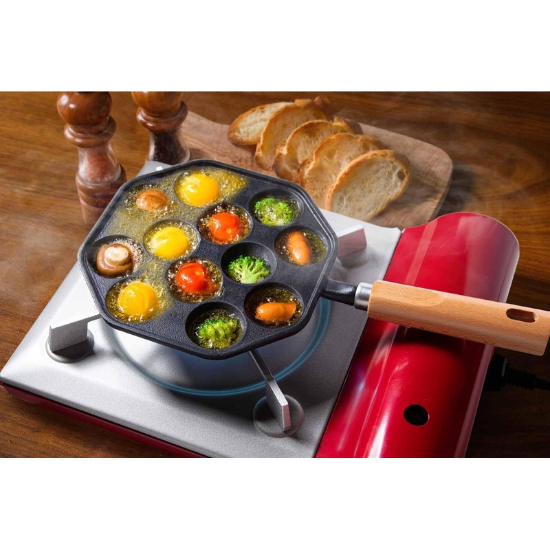 Ishigaki 4456 Iron Casting, Takoyaki, 12 Holes, Wooden Handle