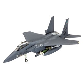 ドイツレベル 1/144 F-15E ストライクイーグル 爆弾付 プラモデル