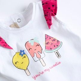 Chicco, Compleet voor Pasgeboren Meisje met T-shirt en Korte Broek, met Knopen op de Achterkant, with Modern and Trendy Graphic Prints, van Katoen, Machinewasbaar, 0-24 Maanden, Designed in Italy,