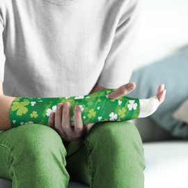 Rnyleeg Green Arm Cast Cover for Shower Adult Lucky Four Leaf Clover Print Lightweight Arm Cast Protector Cast Cover Arm Sports Length 9.4 Inch x 8-10 Inch