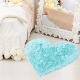 sourcing map Rug Living Room Bedroom Heart Shape High Pile Long Pile Rugs Faux Sheepskin Rug Faux Fur Decorative Fur Rug 70 x 90 cm Light Blue