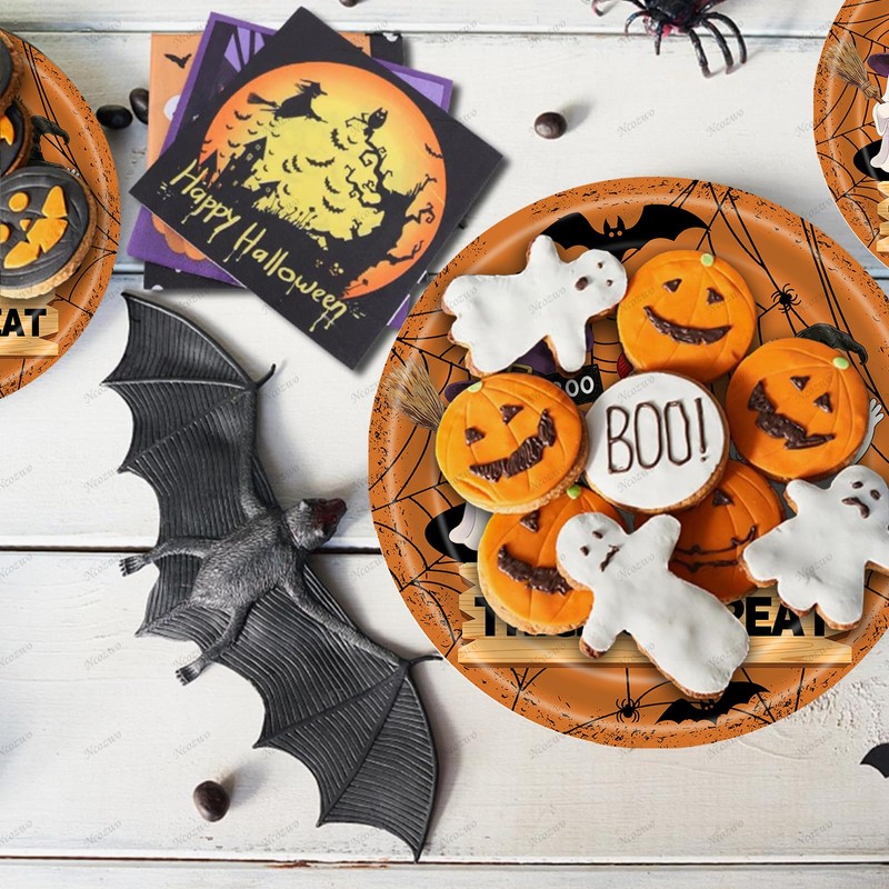 24 Pcs Halloween Party Disposable Paper Plates Cute 7 Inch