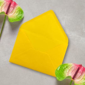 FarbenFroh by GUSTAV NEUSER Briefumschläge in Honiggelb - 75 Stück - DIN C5 Kuverts 22,0 x 15,4 cm - Nassklebung ohne Fenster - Weihnachten, Grußkarten - Serie FarbenFroh