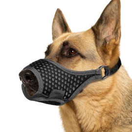 Dog Muzzle, Soft Dog Muzzles for Small Medium Large Dogs, Breathable Muzzle to Prevent Biting, Chewing, and Barking with Ring and Adjustable Strap, Perfect for Vet Visit, Training(Black,M)