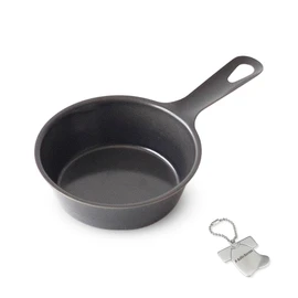 J-kitchens Skillet, Iron, Grill, Oven Compatible, 6.1 x 3.7 x 1.5 inches (15.5 x 9.5 x 3.7 cm), Made in Japan, Original, T-shirt, Can Opener Included